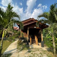 DR DUSUN (RESORT&CAMPSITE)