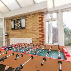 3 bed family hse, Games Room, Parking, Garden