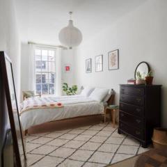 Bright & Stylish 1BD Flat - Temple Bar