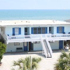 Almost Heaven OCEANFRONT D 3 Bd/3B FREE WIFI