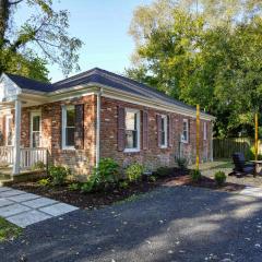 Adorable 2-bedroom bungalow near Easton, Denton