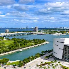Experience the perfect Miami Life!! Centrally located Luxury Condo!