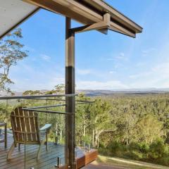 Affinity Luxury Studio with Spa and Amazing Views