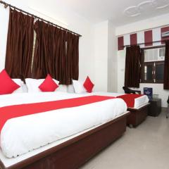 Goroomgo Shiva Palace Haridwar Near Railway Station - Excellent Customer Service - Best Seller