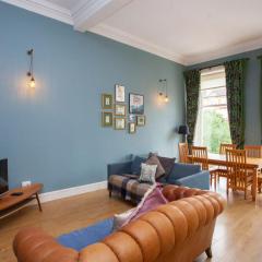 Bright Spacious 3 Bed Flat