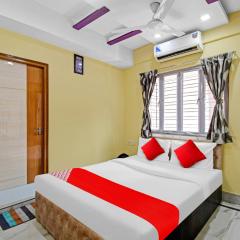 OYO Nirwana Guest House Newtown