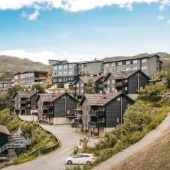 Awesome Apartment In Hemsedal With House A Mountain View