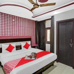 OYO Flagship Hotel Blue Orchid