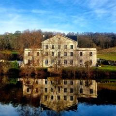 Chateau Roquehort avec EV recharge point 22kw