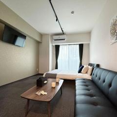 bHOTEL Nagomi - Luxe Apartment Near the City Center for 3Ppl