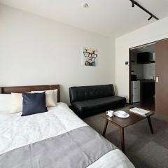 bHOTEL Nagomi - Stylish 1 BR Apt near City Centre for 3Ppl