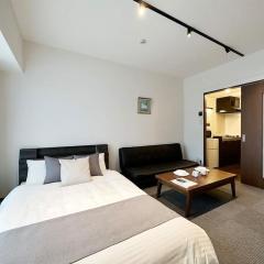 bHOTEL Nagomi - Cozy 1BR Apartment with Balcony for 3Ppl