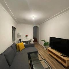 Close to city 2 Bedroom House Surry Hills