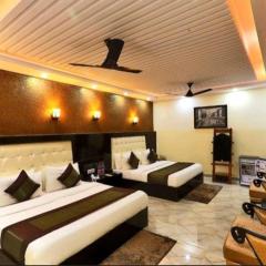 HOTEL AIRPORT INN near Delhi Airport