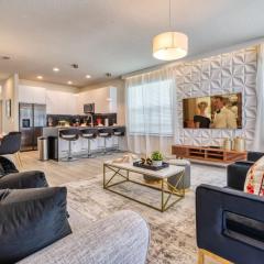 Modern Luxury Retreat - Mickey & Harry Potter Beds