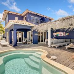 Kas Linde with private pool on the Laguna Marina