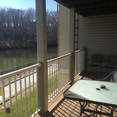 Lake Front Condo with Pool and Hot Tub and Shuffleboard at Lake Ozarks