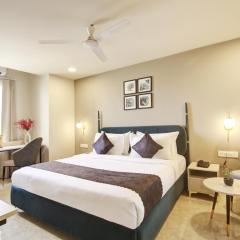 Saltstayz Select - Golf Course Road & Sector 27