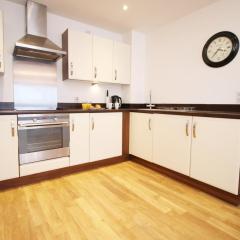 Quaysideone bedroom apartment in Cardiff Bay
