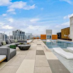 2BR Luxury with Views and Rooftop pool in Austin