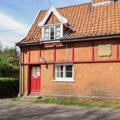 2 The Almshouses