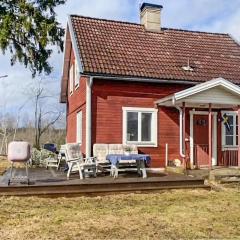 4 Bedroom Cozy Home In stervla