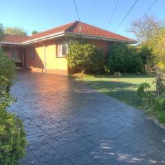 Ideal accommodation in Glen Waverley