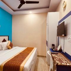 Hotel Metro View Near Adarsh Nagar Delhi Metro Station