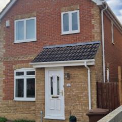 Captivating 3-Bed House in Strood Rochester Kent