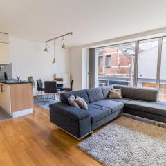 Bright & Cosy Apartment on the riverside in the Hip&Trendy Antwerp South City Center