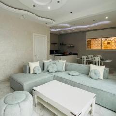 Luxe appartement vc grand terrasse ( villa )