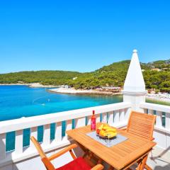 Villa Stonehouse 2