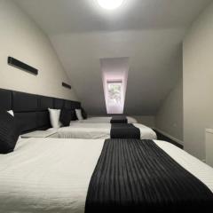 RYAN I AIR I BNB - 102 Mill Street - Free Parking