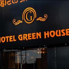 FabHotel Green House