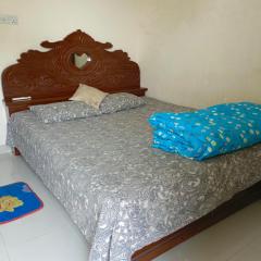 Star Night stay family Studio AC Apartment