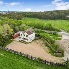 Bean Farm house Semi Rural Area Security Parking