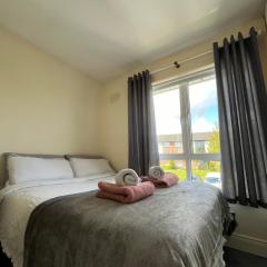 Ensuite near Dublin Airport