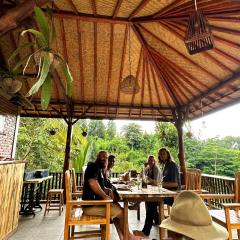 Artomoro Bali