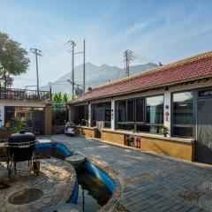 Mountain View Cottages Beijing 麓舍