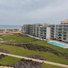 Bayline- Beachfront and Pool