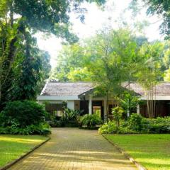 Ives Villa - Negombo