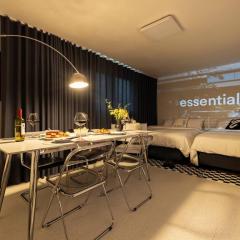 Luxury Gallery Stay