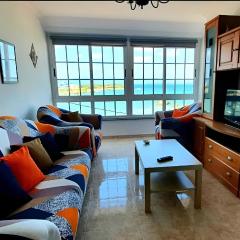 Apartamento familiar con vistas al mar