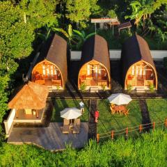 Besakih Homestay & Villa
