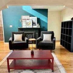 330- Unique Uptown W Lofted Bedrooms