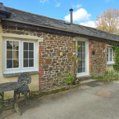 1 Bed 17th Century Stone Cottage in Rural Devon