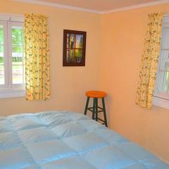 Blue Lake Cottage - 10 Minutes to Minocqua