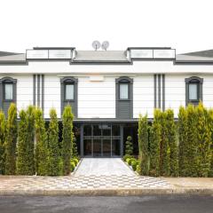 Gardenmode Airport Hotel