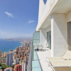 42nd floor - Penthouse VIP with private terrace and sea views