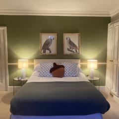 The Beeches - Chatsworth Apartment No 1 - Sleeps 2